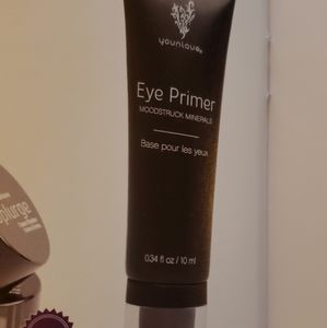 Moodstruck Eye Primer